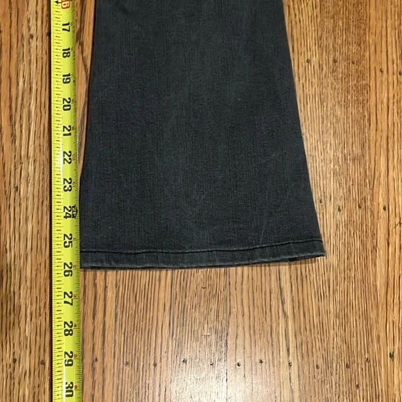 Mother Jeans - Picture 7 of 9